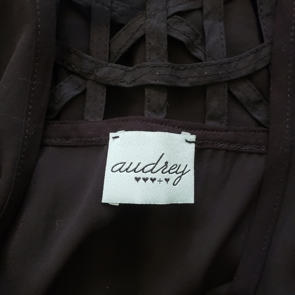 Audrey 3+1 Black Dress with Cut Out Back Details - Picture 3 of 5